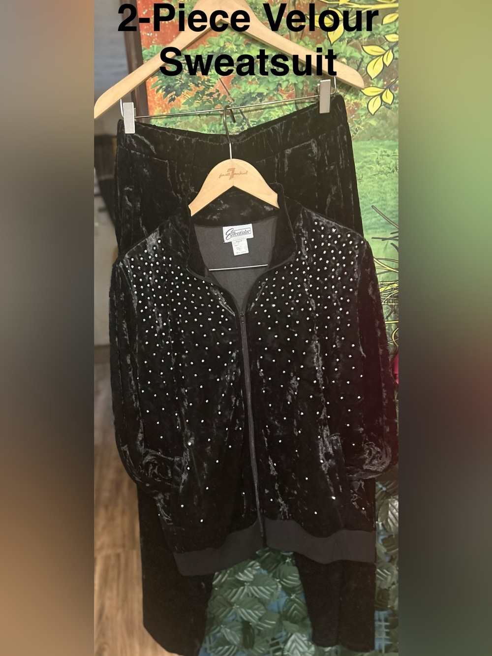 Essentials Women's Black Velour Studded Zip Jacket w Velour pants Tracksuit NWOT